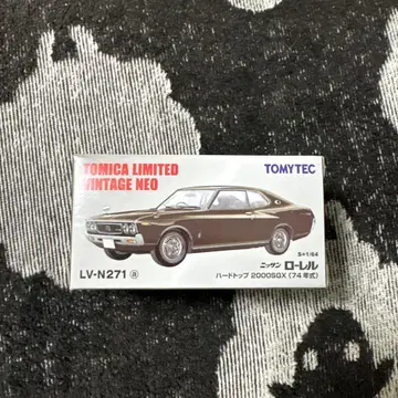 토미카 닛산 로렐 2000SGX 1/64