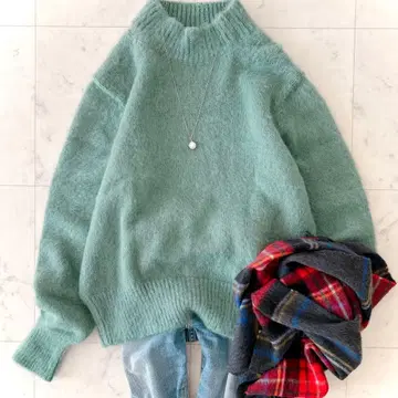 새상품급 슬로우 5G 모헤어 샤기 모크넥 니트 넉넉한 핏