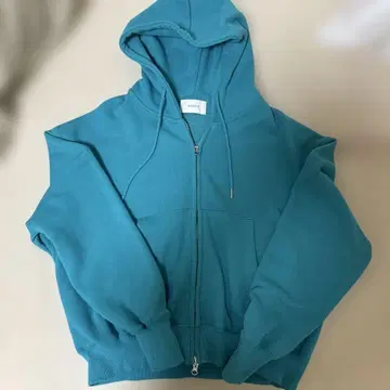 SOERTE 터콰이즈 집업 후드티