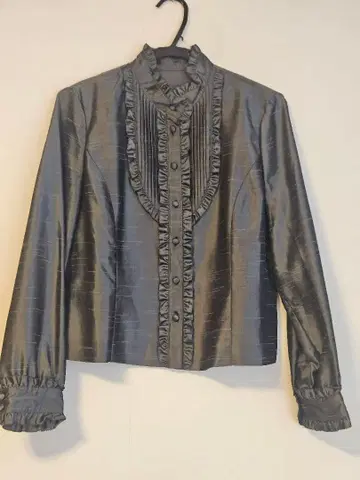 레리안 그레이 프릴 블라우스