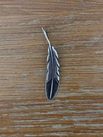 네이티브 스피릿 어스 스피릿 W 네임 페더 펜던트 탑