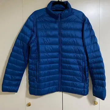 네이비 다운 자켓 경량 방수 기능