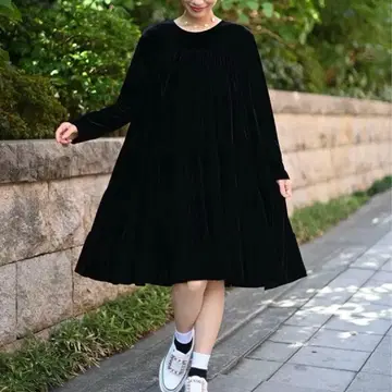 새상품급 TREFLE+1 벨로아 페어리 원피스 블랙