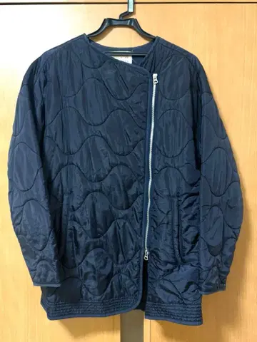 TICCA 티카 퀼팅 자켓 네이비