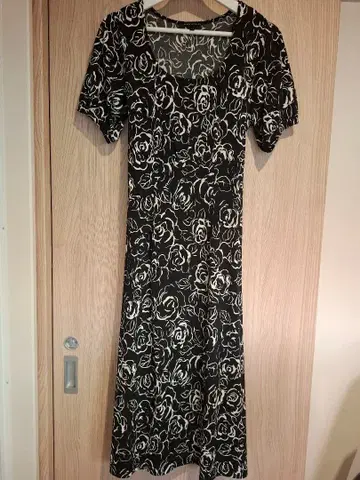 LAURA ASHLEY 꽃무늬 원피스 사이즈 13