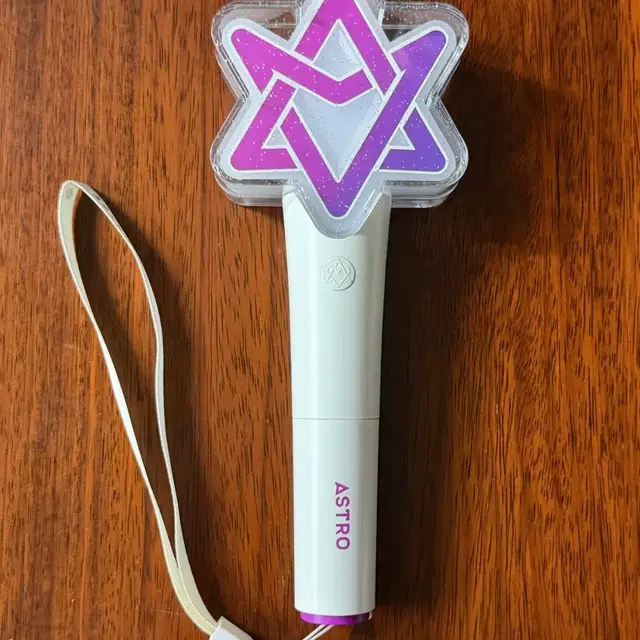 아스트로 공식 응원봉 로봉이 버전1