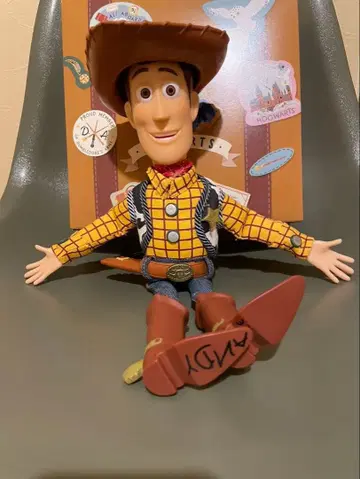 디즈니 토이스토리 우디 토킹 피규어
