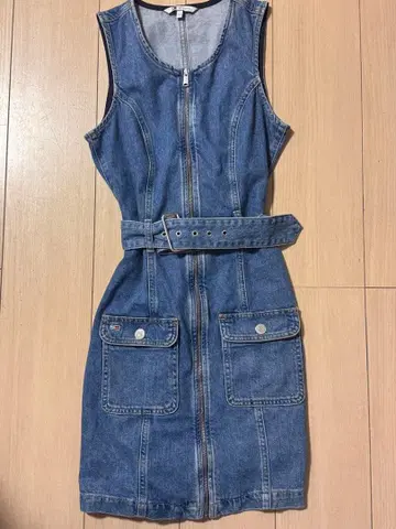 TOMMYJEANS 슬리브리스 미니 원피스