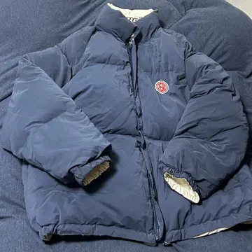 Perushu 리버서블 다운 자켓 네이비 화이트