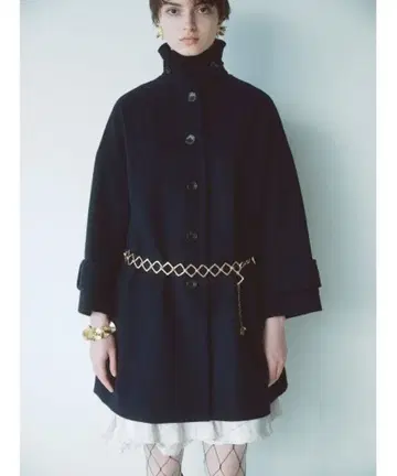 Lily Brown 리사이클 울 스텐카라 코트