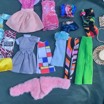 바비 아웃핏 의류 일괄