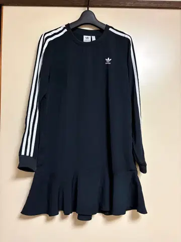 아디다스 원피스 블랙