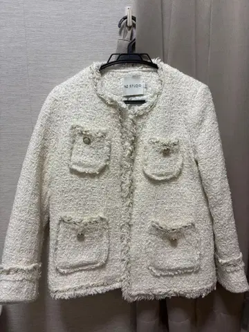 화이트 노카라 자켓 4 포켓