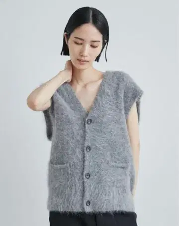 MIESROHE 샤기 니트 베스트