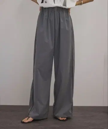 사이드 라인 이지 팬츠