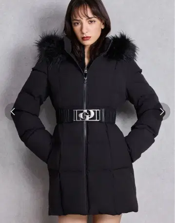 블랙 다운 자켓 후드 부착