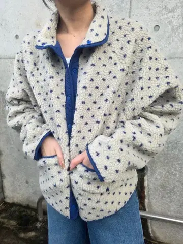 [ 새상품 ] 하트 도트 리버서블 보아 블루종 블루 한국