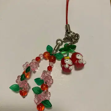 헬로키티 지역 한정 비즈 스트랩 부착 야마가타 체리 레트로 레어