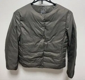 새상품급 무인양품 노카라 M 사이즈 경량 다운 자켓 카키 그린