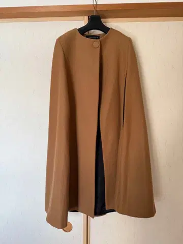 자라 ZARA 판초풍 베스트풍 귀여운 코트