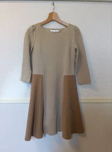 ANAYI 원피스 사이즈 38 베이지 계열 아나이 M