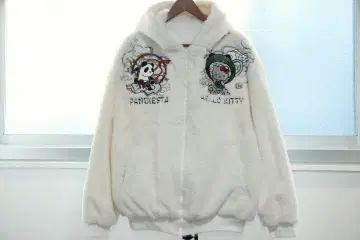 팬디에스타 x 헬로키티 풍신뇌신 인조 모피 블루종 후드티 화이트