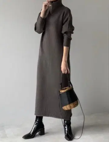 [ 미사용 ] Re:EDIT 니트 원피스 터틀넥 차콜 M