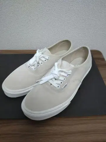 VANS 오센틱 스웨이드 베이지