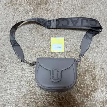 [ 새상품급 ] MARC JACOBS 마크제이콥스 안장 백