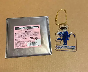 명탐정 코난 30주년 코난 카페 아크릴 키링