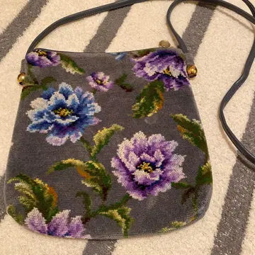 FEILER 페이러 숄더백