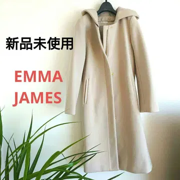 미사용 새상품 후드 부착 코트 겨울 코트 EMMA JAMES