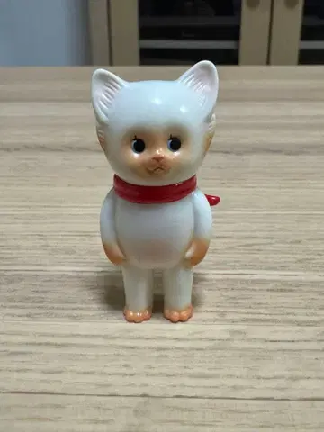 VAG NEKO 코지카토이즈