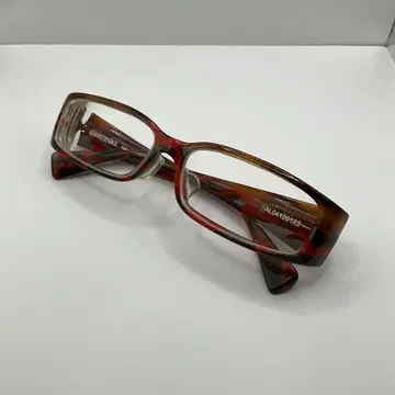 알랭 미클리 안경