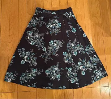 ELLE 꽃무늬 스커트