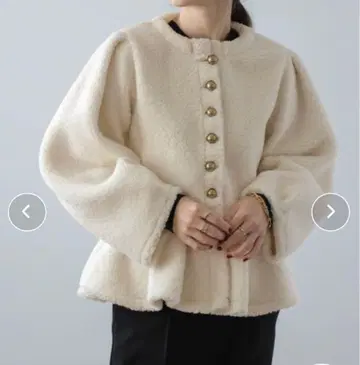 AMELY 페플럼 보아 자켓