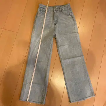 라이트 블루 스트레이트 데님 36cm
