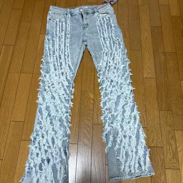 ARMOR JEANS 데미지 가공 플레어 팬츠