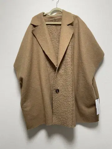 CYNICAL 새상품 베이지 코트 정가 세금 포함 19800엔