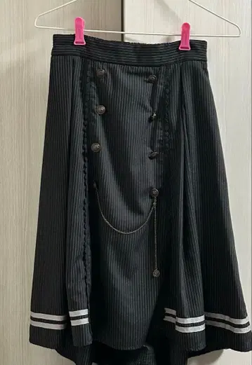 미사용 새상품 액시즈 블랙 스트라이프 스커트 셋업 성숙/러블리