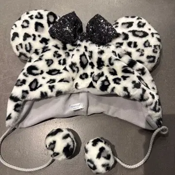 새상품급 레오파드 무늬 미니 팬캡 그레이 화이트 디즈니랜드 레오파드