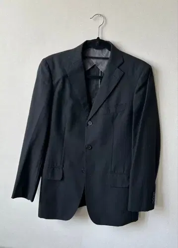 수트 컴퍼니 블랙 3버튼 스트라이프 수트 자켓