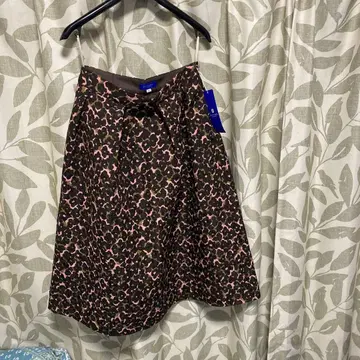 BLUE LABEL CRESTBRIDGE 레오파드 무늬 스커트 38