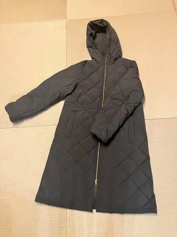 앙피로 TAION 블랙 A라인 다운 자켓 그레이 s 사이즈