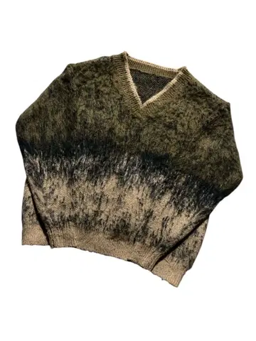 NEON BLANC V넥 그라데이션 니트 M 사이즈