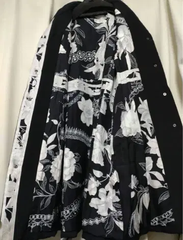 럭셔리 레오나르 실크 원단 경량 코트