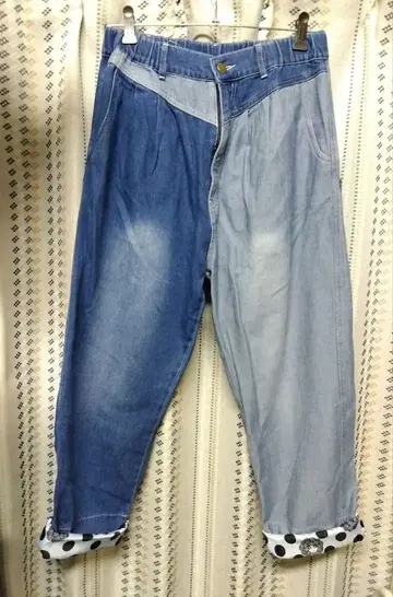 스칼라 바이컬러 아플리케 데님 팬츠 (블루)