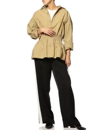 ASTRAET 아스트라트 허리 셔링 블라우스 베이지