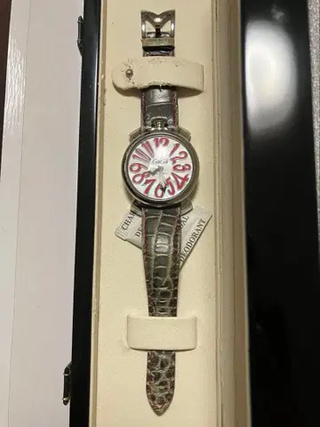 GAGA MILANO 여성용 손목시계 마누알레 40mm