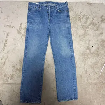 EDWIN tomorrowland 사이즈 33